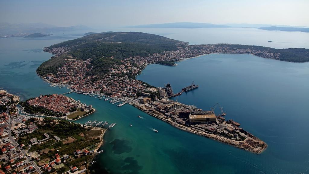 Apartments Vukman Trogir Exteriör bild